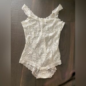 Hanky Panky Lace Chemise in Cream
